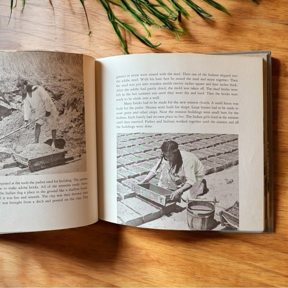 Vintage 1951 California Mission Days by Helen Bauer – Hardcover w/ Dust Jacket - Picture 11 of 13